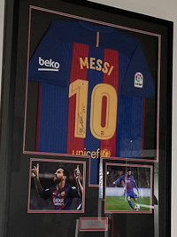 Signed and framed Lionel Messi Jersey