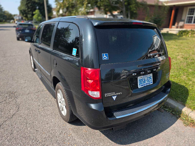 2015 Dodge Grand Caravan , Wheelchair accessible  in Cars & Trucks in Ottawa - Image 2