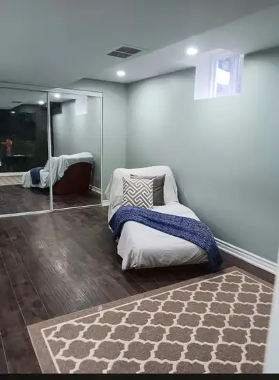 1-Bedroom Basement for Rent Available November 1st ✨ 1-bedroom basement 1 full washroom Newly built...