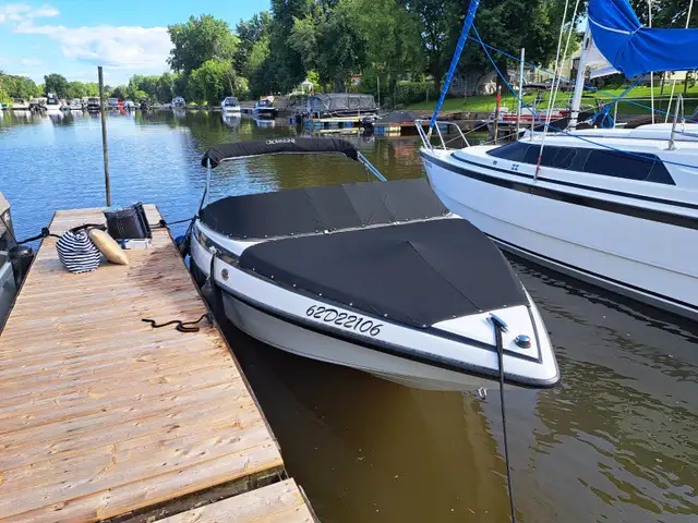 Bateau open deck in Powerboats & Motorboats in Laval / North Shore - Image 11