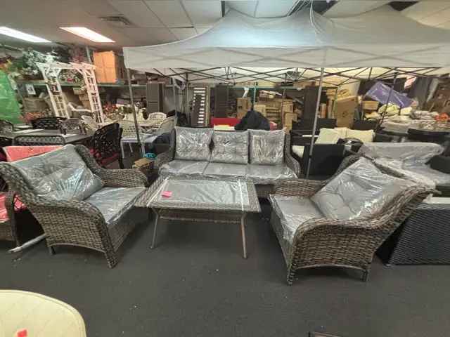 4 PC Outdoor patio furniture set in Patio & Garden Furniture in Markham / York Region - Image 3
