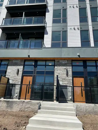 Modern, contemporary 1‑bedroom, 1‑bathroom loft in the heart of Waterloo, offering stylish two‑story...