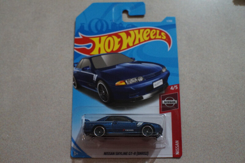 Hot Wheels Nissan Skyline GTR R32 1/64 scale diecast car JDM Arts & Collectibles Oshawa