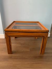 ELEGANT WOOD  SIDE TABLE WITH GLASS TOP