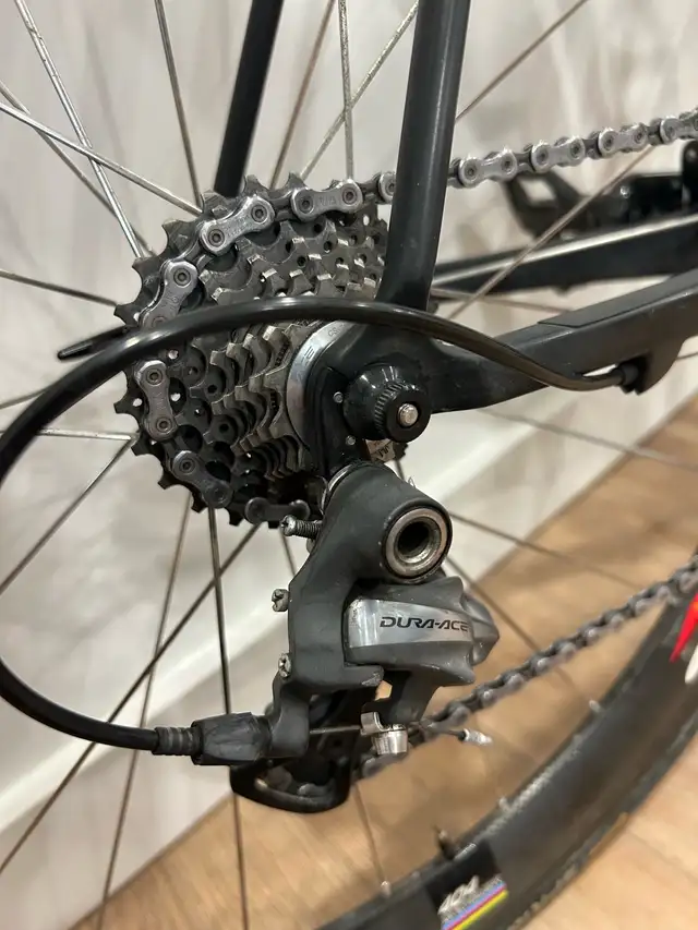 Cervélo R5ca 56cm – 14.1 lb Superbike – Dura-Ace / Zipp 404 in Road in City of Toronto - Image 6