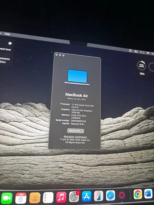 Macbook. 64993563885315120