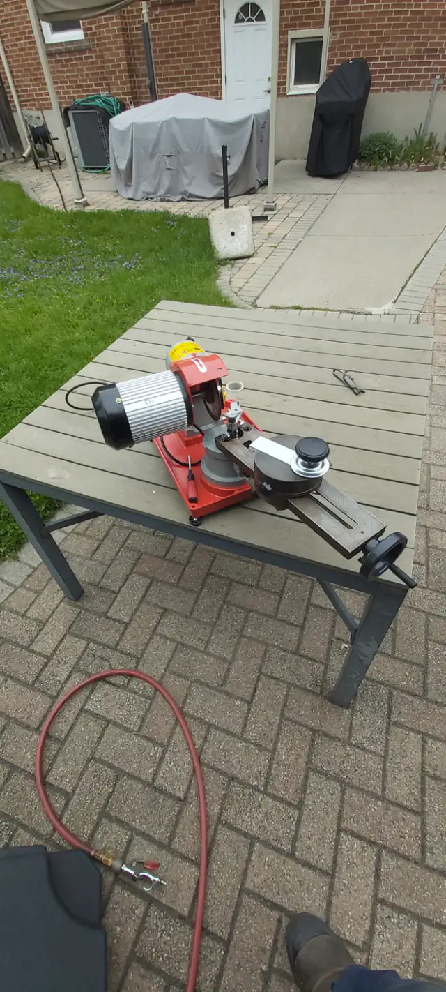 Vevor circular saw blade sharpener in Power Tools in Mississauga / Peel Region - Image 6