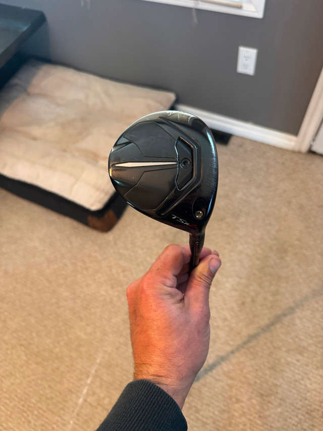 2024 titleist tsr2 3 wood, xtour stiffness, 1” cut off length, in Golf in Edmonton - Image 3