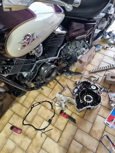 Looking for a parts bike. V star 1100 classic. Any year or condition. Vstar1100. XVS1100.