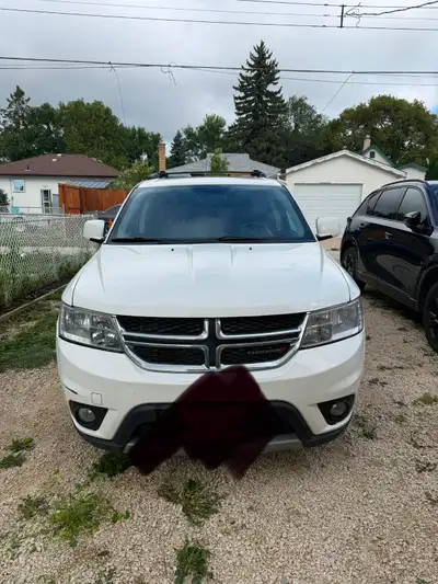Brand NEW windshield , hood & battery installed a few Months ago. Alloy rims , leather interior, eng...