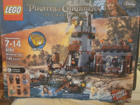 Lego Pirates of the Caribbean White cap Bay Used complete