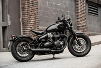 2020 Triumph Bobber Black Low KMs and Lots of Extras