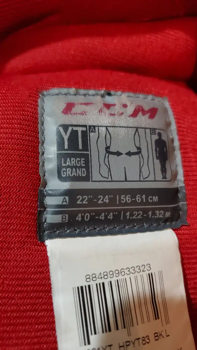 Hockey Pants - Youth / Junior in Hockey in Calgary - Image 4