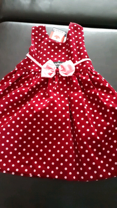 New with tags  dress for one year old in Clothing - 12-18 Months in London - Image 3