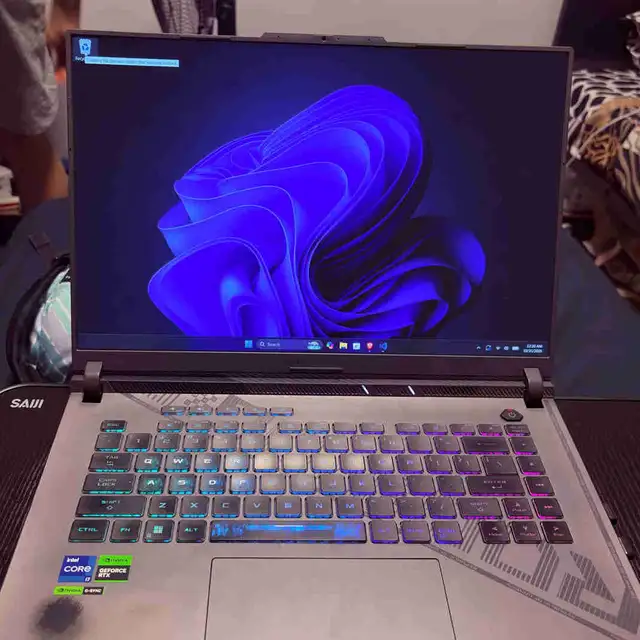 ASUS ROG Strix G16 Gaming Laptop 