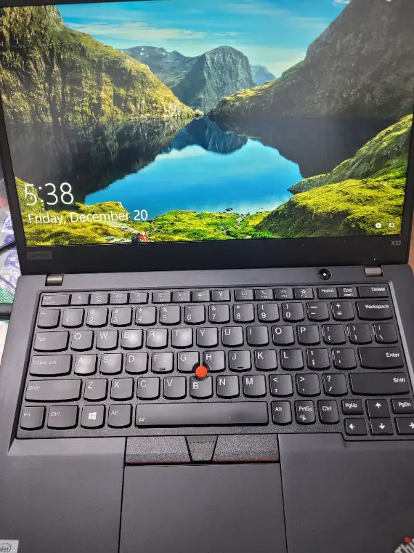 Thinkpad Lenovo Laptop X13 - 10th Generation in Laptops in Markham / York Region - Image 2
