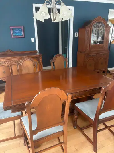 Set salle à dîner antique, View more