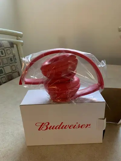 Écouteur Bluetooth Budweiser neuf , View more