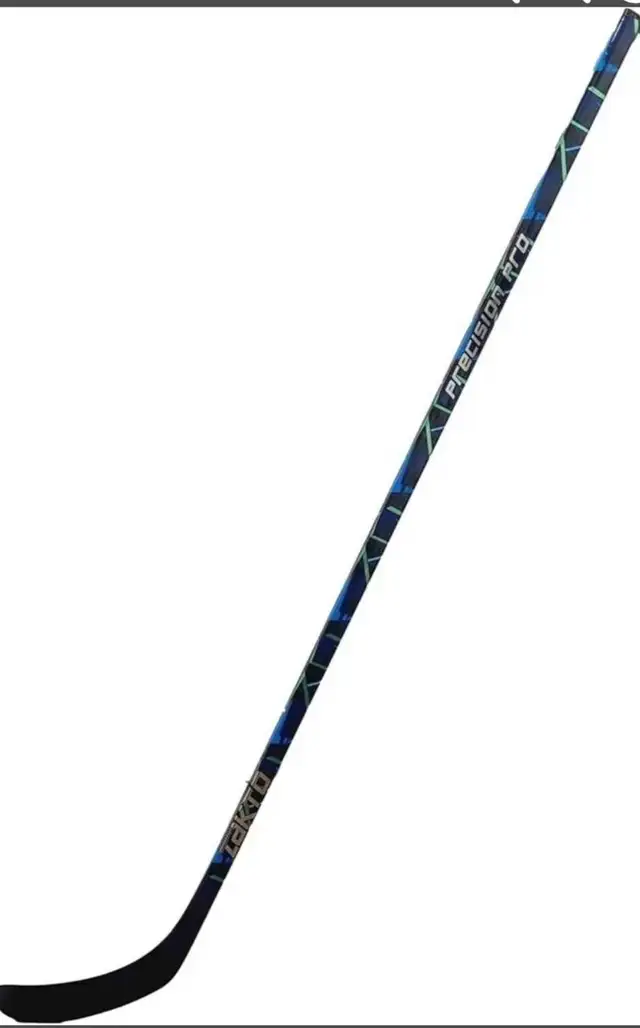 Zakto Precision V 55 Flex and 65 Flex availabl in Hockey in City of Toronto - Image 2