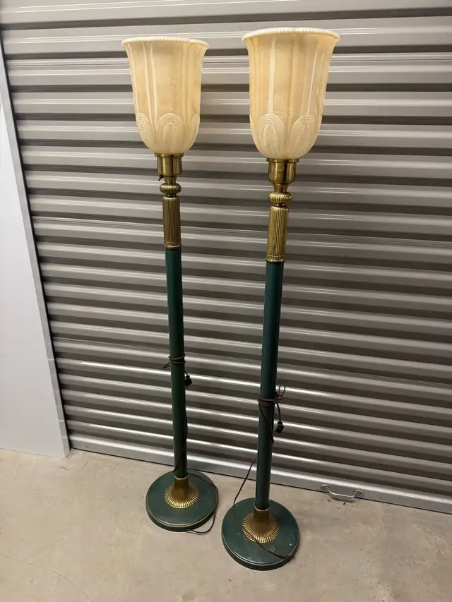 retro floor lamps in Indoor Lighting & Fans in Oakville / Halton Region - Image 2