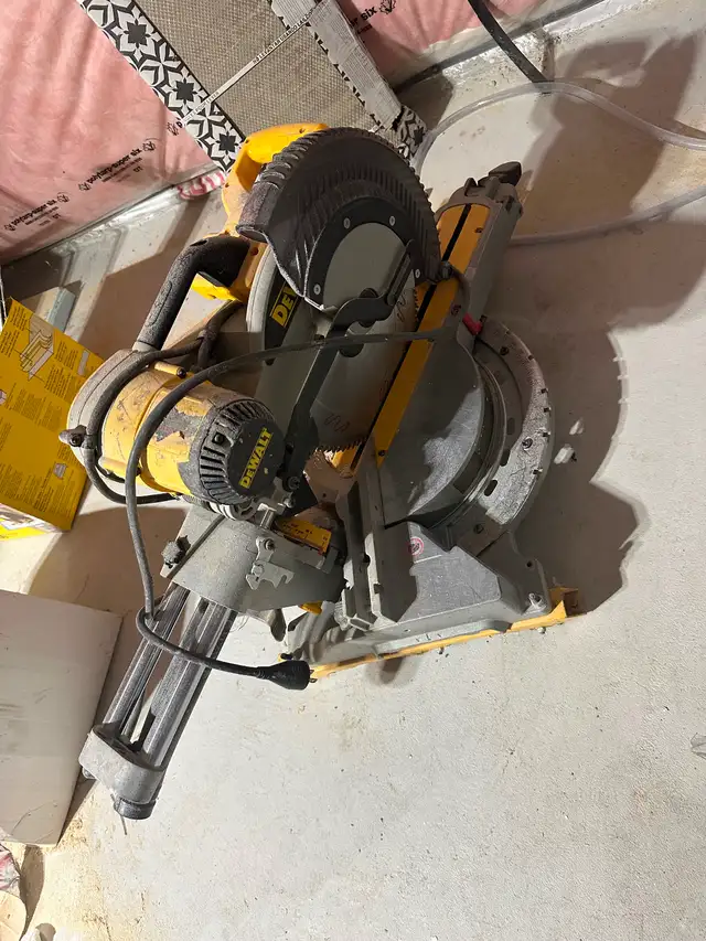 Dewalt Mitre Saw
