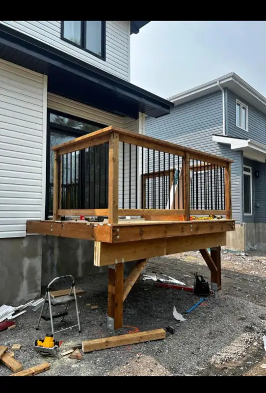 DECKS and FENCES , SPRING DISCOUNT in Excavation, Demolition & Waterproofing in Oakville / Halton Region - Image 11
