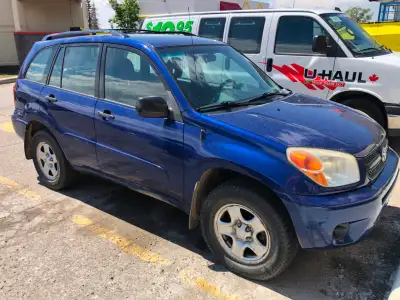 2004 Toyota RAV4 – Goldmine for a DIY mechanic, rebuilder, or project seeker. 243,000 km. $4,000 rec...