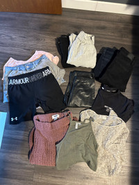 Women’s XS Clothing Bundle 