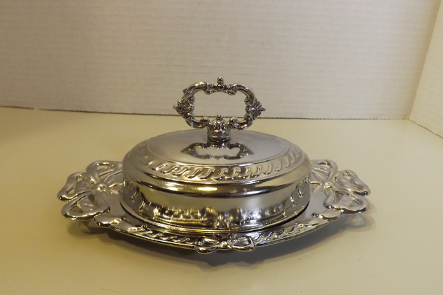 Stainless Steel Butter Dish / Serving Dish with Glass Insert in Kitchen & Dining Wares in Calgary