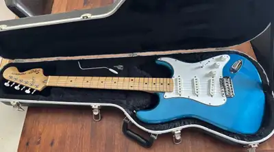 VINTAGE 1983 MIJ SQ SQUIER STRATOCASTER, View more