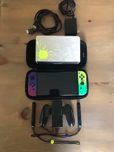 Splatoon Edition OLED Nintendo Switch Set, View more
