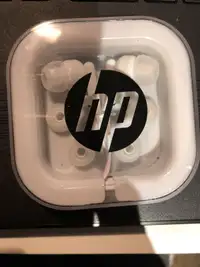 BNIB HP earbuds 