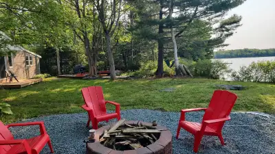 Looking for a perfect vacation home this summer? Welcome to your lakeside getaway on the beautiful p...