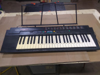 Yamaha PSR-2 Keyboard