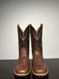 Men’s Bullhide Cowboy Boots (Alberta Boot, 9W, Hand-Painted)