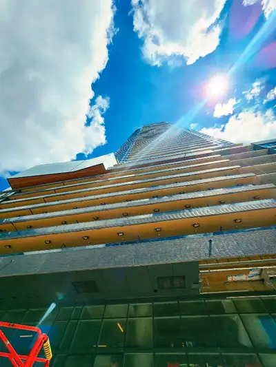 WATERFRONT | DOWNTOWN | 2 BED | CONDO RENT | LAUNDRY | 650sf