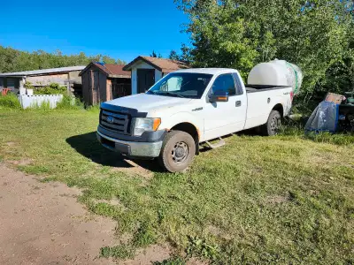 V8 5.0 Long box 8ft Upgraded heavy duty leaf springs 70% heavy duty tires New breaks and upper contr...