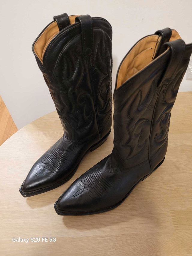 Ranchero,  country boots / bottes country, size 7 1/2 women  dans Femmes - Chaussures  à Ouest de l’Île - Image 2