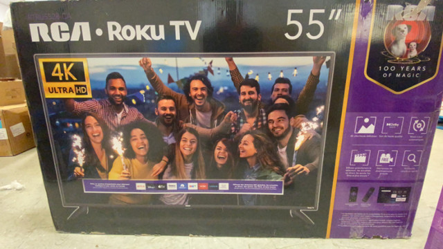 RCA Roku TV 55`` dans Téléviseurs  à Ville de Montréal