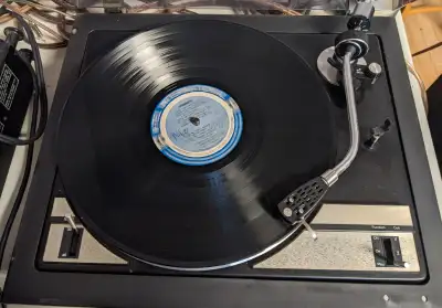Belt drive turntable, View more