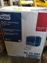 Tork - Elevation Matic Roll Towel Dispenser