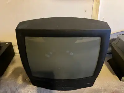 Zenith 18” TV, View more