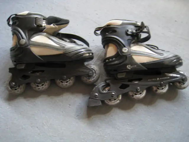 Roller Skates in Skates & Blades in Ottawa - Image 2