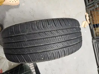 4 with NO rims Used for 2 seasons only Size P225/50R18 Brand GT Radial Pick up only price $ 200
