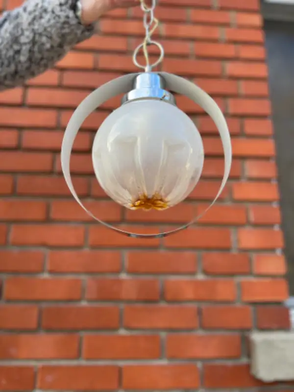 Vintage retro chrome space age pendant lamp murano shade in Indoor Lighting & Fans in City of Montréal - Image 5