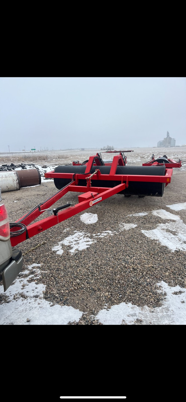 Land Rollers  in Farming Equipment in Nipawin - Image 4