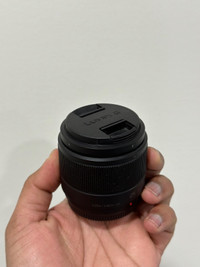 Panasonic 25mm f1.7 G lens $149 (New Like) 