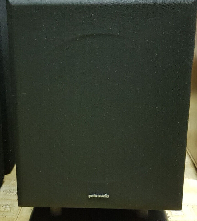 POLKAUDIO PSW150 POWER SUBWOOFER in Stereo Systems & Home Theatre in City of Toronto - Image 2