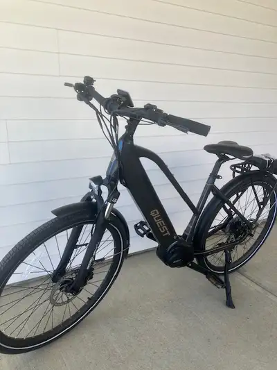 Only 94 km on this Mid drive Quest E-bike. Was purchased in June 2024 as a gift but never really rid...