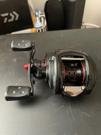 Abu Garcia Revo SX Baitcasting reel, View more